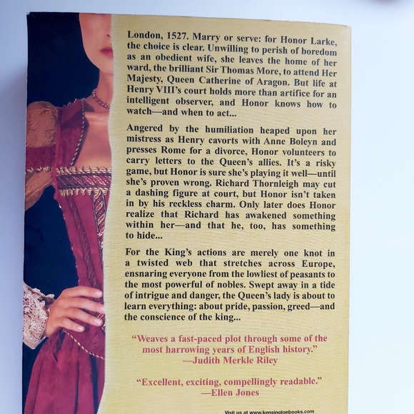 Bundle & Save✨Historical Fiction Book bundle - Picture 5 of 5